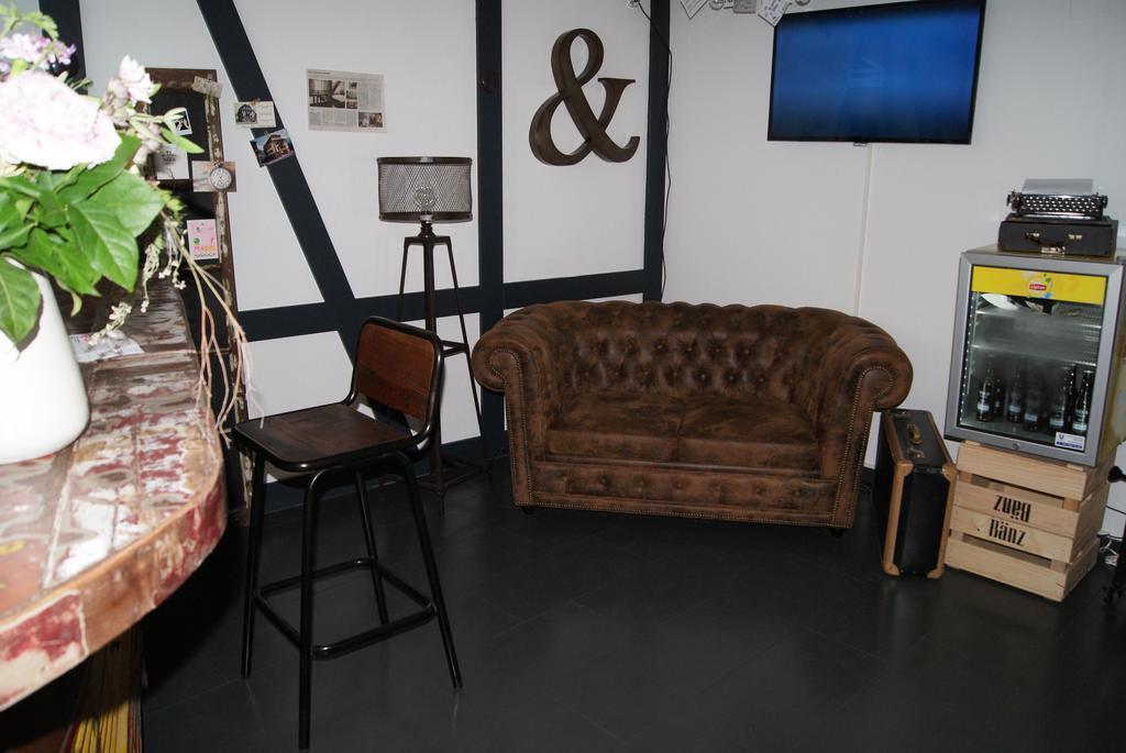 Bed & Bar No.8 - Adults Only Hotel Interlaken Luaran gambar