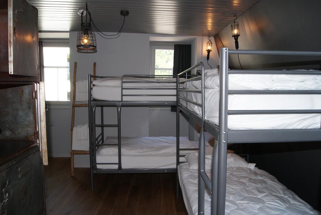 Bed & Bar No.8 - Adults Only Hotel Interlaken Luaran gambar